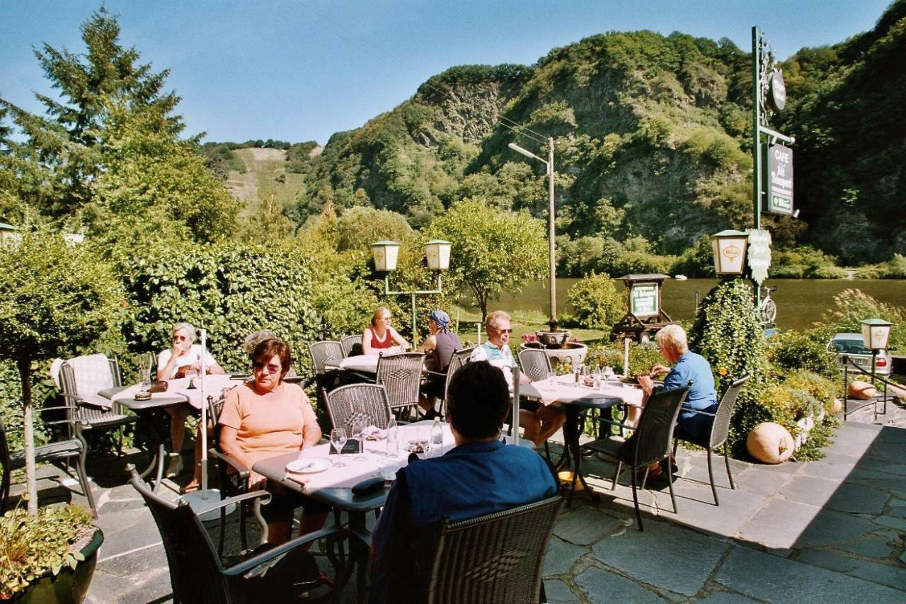 Alt Reinsport Hotel Piesport Bagian luar foto