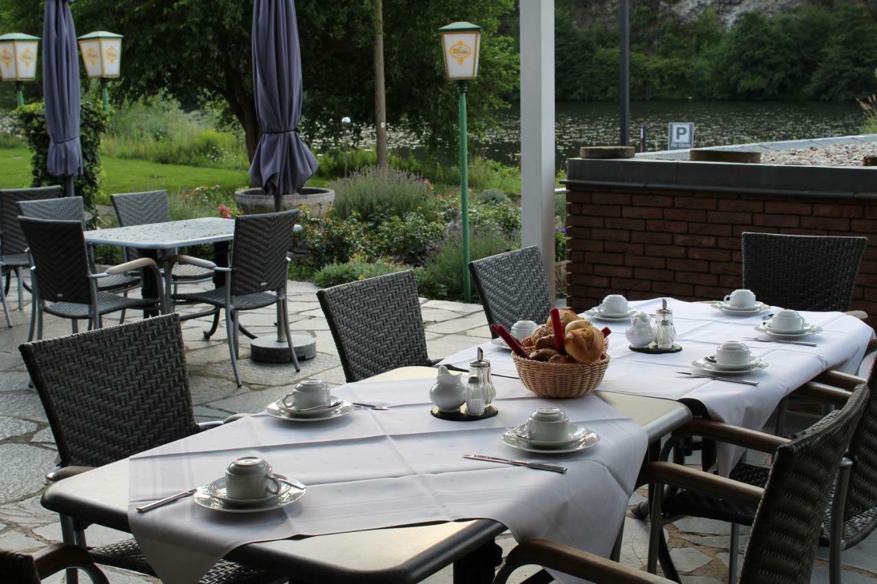 Alt Reinsport Hotel Piesport Bagian luar foto
